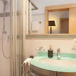 Vrony By Walliserhof Апартаменты *